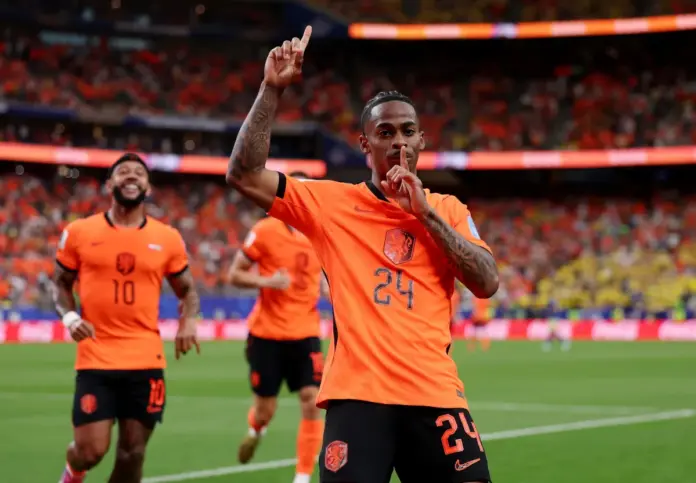 Al-Hilal Eye Summerville as Roma Confident of €50m Agreement
