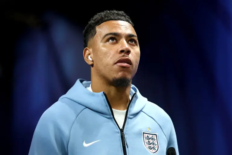 Arsenal, Liverpool and Chelsea Step Up Transfer Activities Ahead of CL