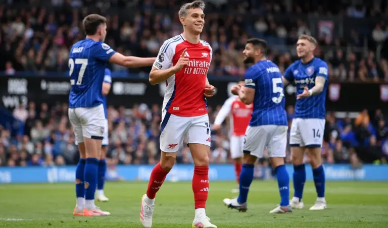 Arsenal Set for Talks with Trossard's Agent After Besiktas Bid Accepted