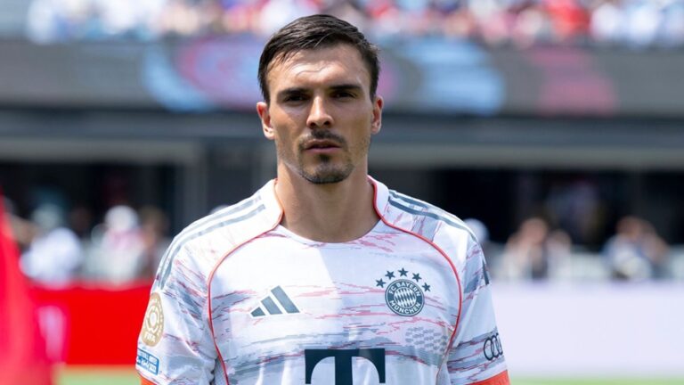 Benfica in Talks to Sign Palhinha from Bayern Munich Amid Interest