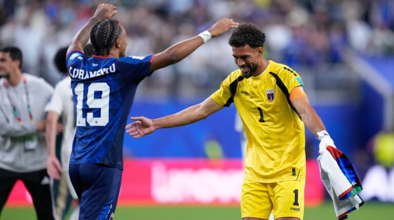 Cape Verde Team Welcomed Home by Fans After World Cup Journey