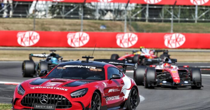 F1 Drivers to Discuss British GP Safety Car Finish with FIA