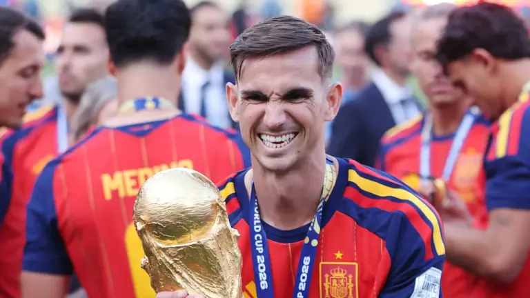 Fabian Ruiz Eyes Return to Betis Amidst Ballon d'Or Aspirations