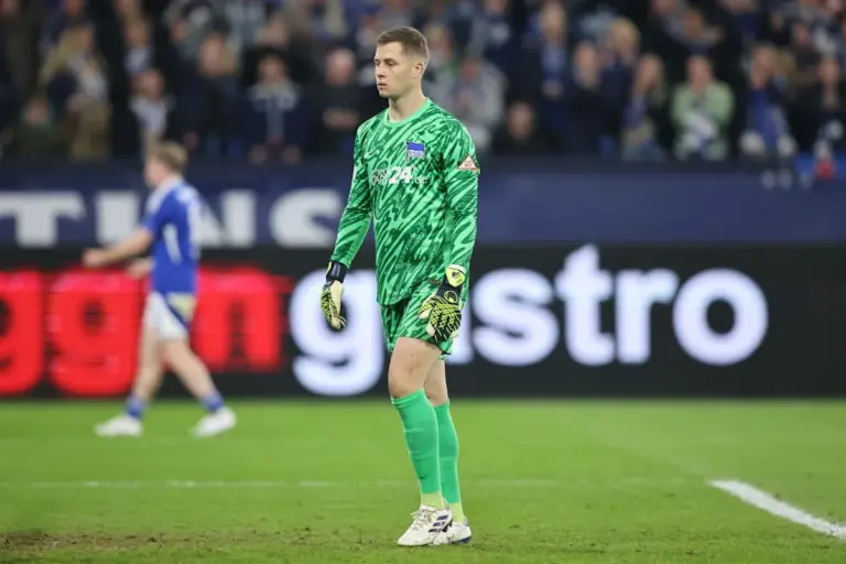Feyenoord Set to Sign Ernst from Hertha BSC as Kastenmeier Eyed