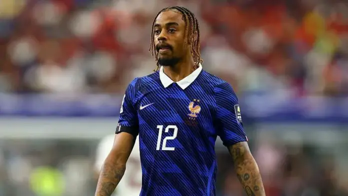 Liverpool Weigh £145m Move for PSG's Barcola Amid Interests