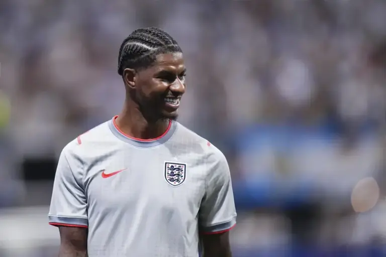 Manchester United Eye Crysencio Summerville as Rashford Replacement
