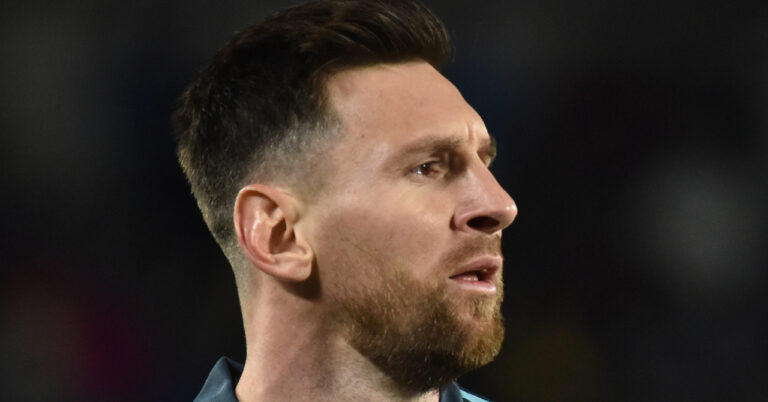 Messi Leads Argentina Against Cape Verde in World Cup Knockout Clash