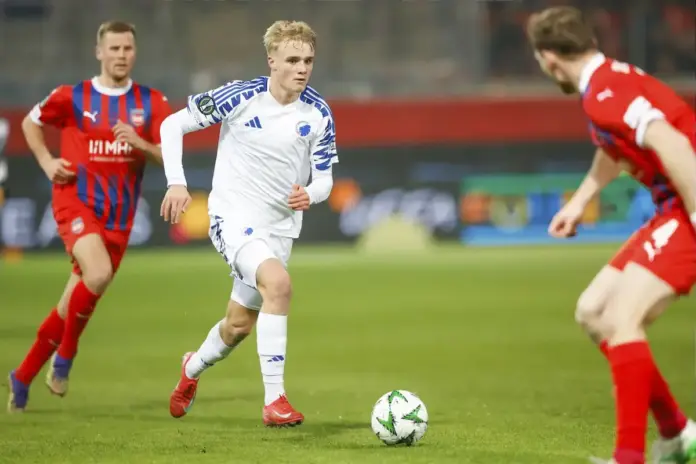Newcastle Eye £74m Move for FC Porto Midfielder Victor Froholdt