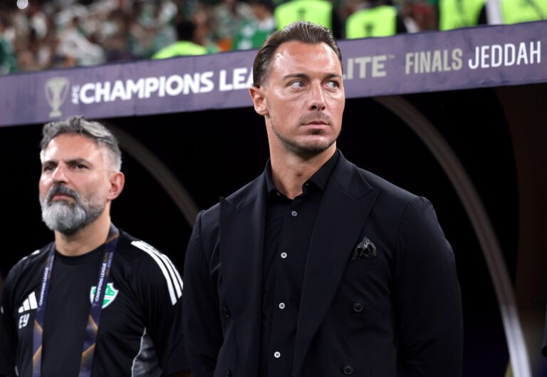 Newcastle in Talks to Activate Release Clause for Goalkeeper Hornicek