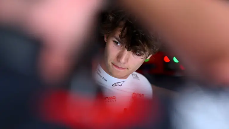 Ollie Bearman Seeks Ferrari Future but Won't Waste Key Years