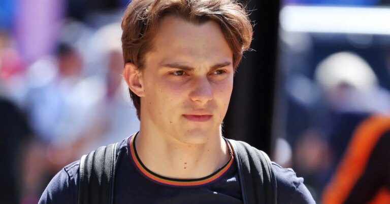 Piastri Dismisses Verstappen to McLaren Rumours as "Just Noise"