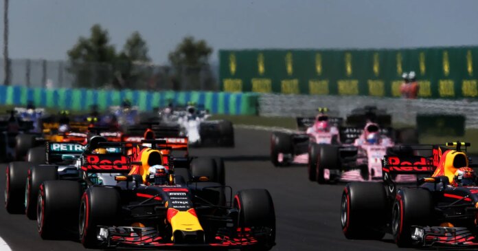 Ricciardo Left Fuming After Verstappen's Opening Lap Crash