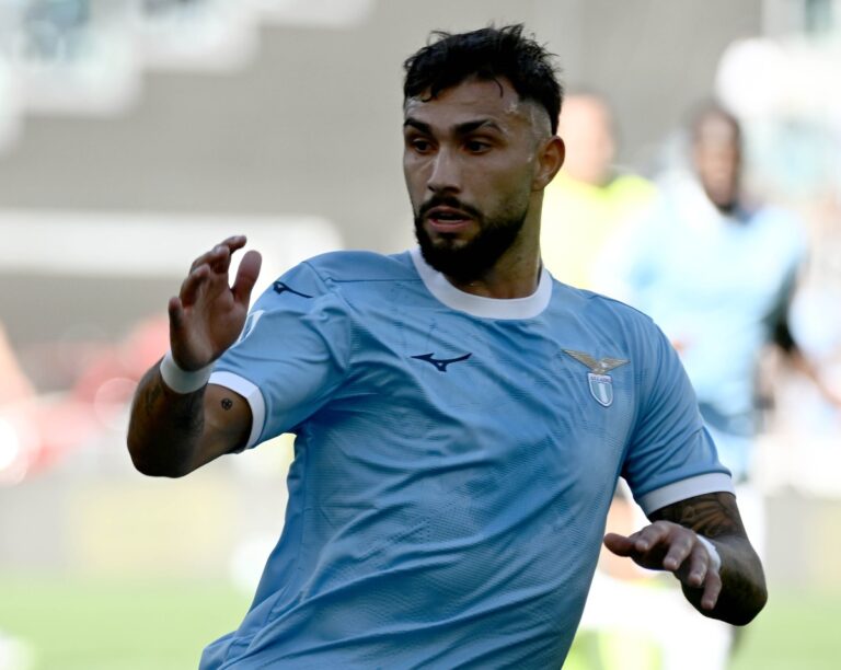 Taty Castellanos Seeks Exit from West Ham After Relegation Woes