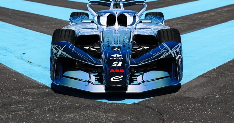 Ticktum Weighs Chances of Formula E Record at Goodwood Festival