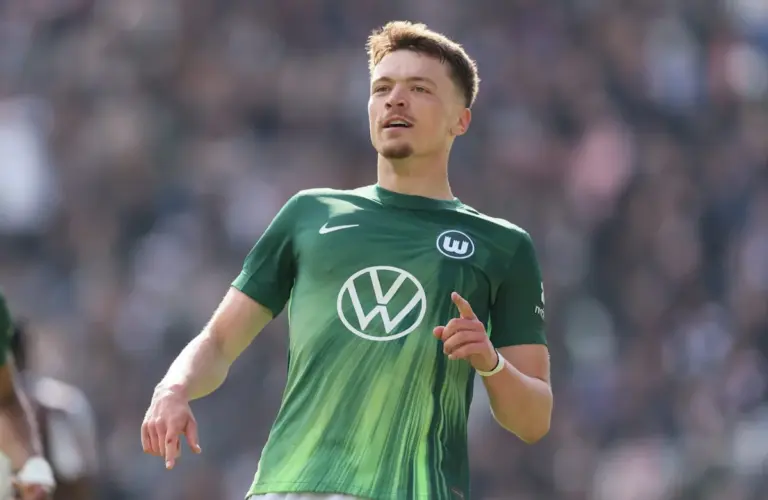 VfB Stuttgart Increase Offer for Wolfsburg's Pejcinovic to €22m