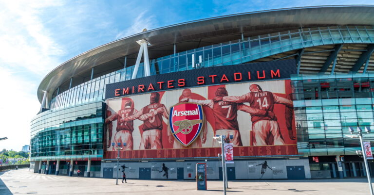 Arsenal Name XI for Friendly Against Como at Emirates Stadium