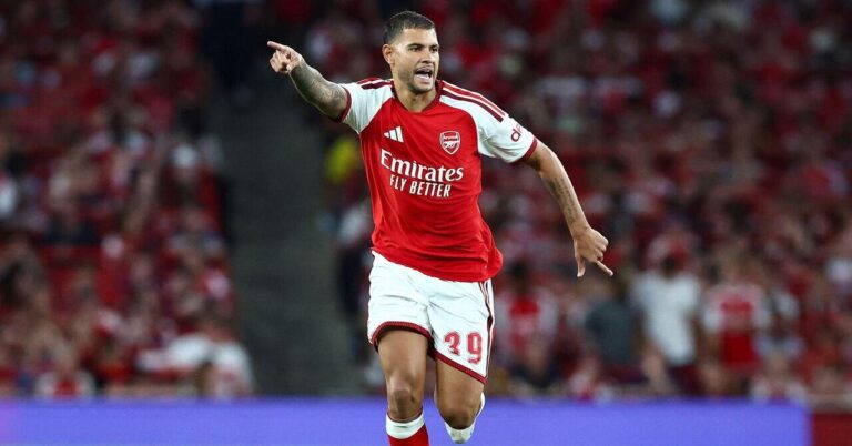 Arsenal’s Guimaraes Scores in Friendly Shootout Victory Over Como