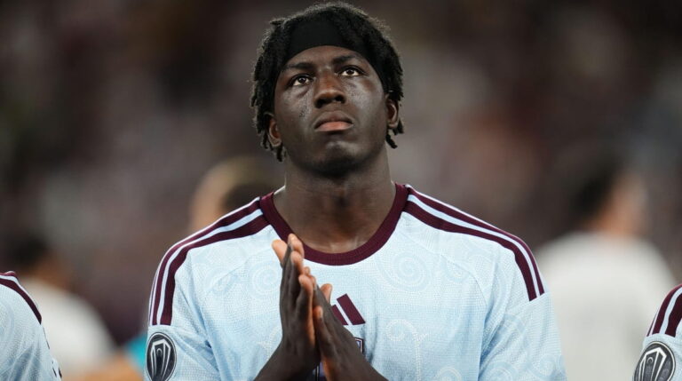Aston Villa Equalise Against PSG in UEFA Super Cup Clash