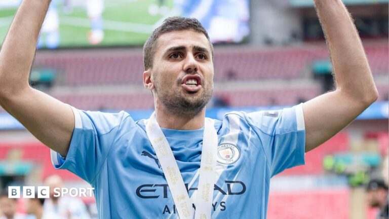 Barcelona Eye Midfielder Rodri as Manchester City Reject Initial Bid