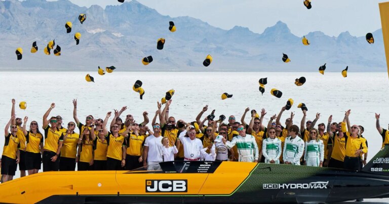 JCB’s Hydromax Sets New World Speed Record for Hydrogen Cars