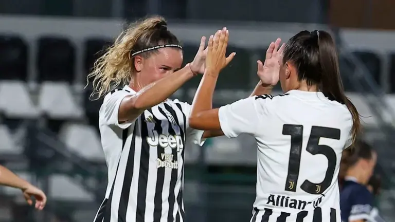 Juventus Host SCU Torreense in UWCL Qualifying Semi-Final
