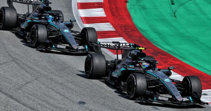 Kimi Antonelli's Aggressive Driving Style Compared to George Russell