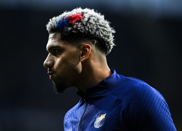 Liverpool May Yet Pursue Specialist Right Back Following Araujo Signing