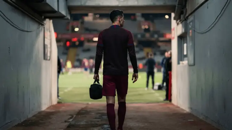 Liverpool Prepare for Ronald Araujo Medical Ahead of Loan Move