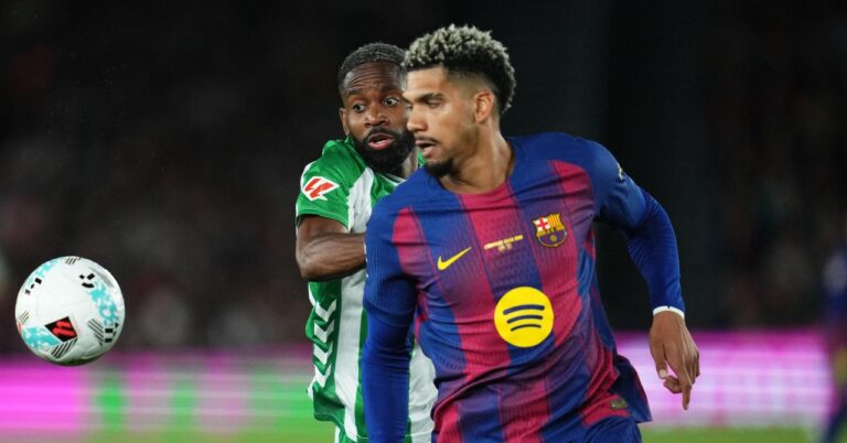 Liverpool Sign Ronald Araujo on Loan from Barcelona for Season